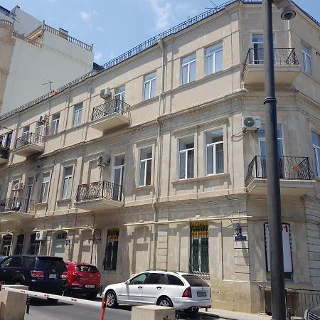 Central Baku Luxury Apartment On Nizami Street מראה חיצוני תמונה
