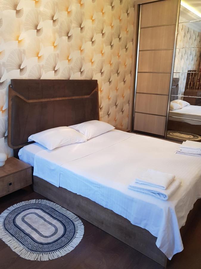 Central Baku Luxury Apartment On Nizami Street מראה חיצוני תמונה