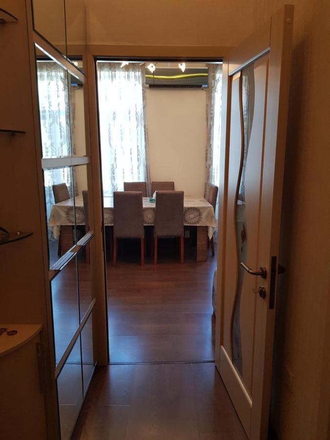 Central Baku Luxury Apartment On Nizami Street מראה חיצוני תמונה