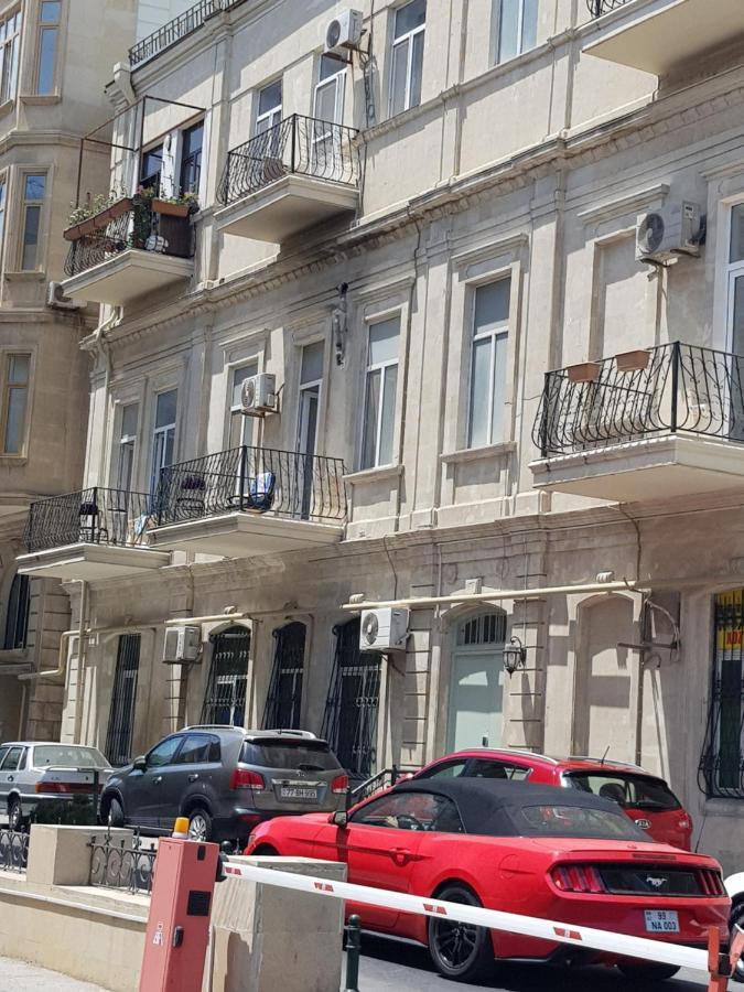 Central Baku Luxury Apartment On Nizami Street מראה חיצוני תמונה